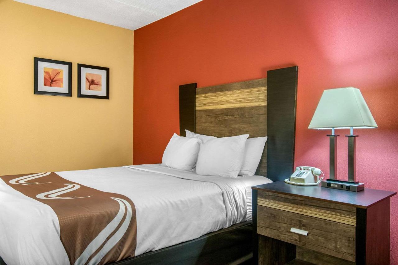 Quality Inn Carlisle Pa Bagian luar foto